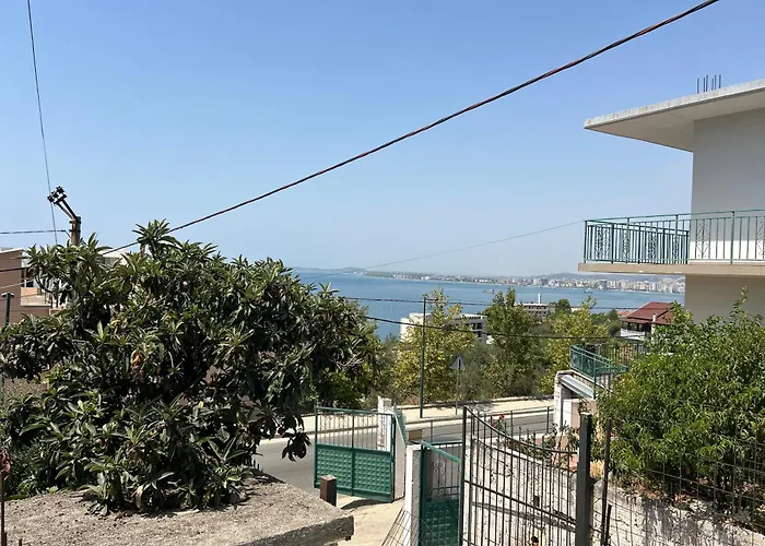 Andrea * Vlorë